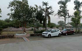 Aarav Home Stay